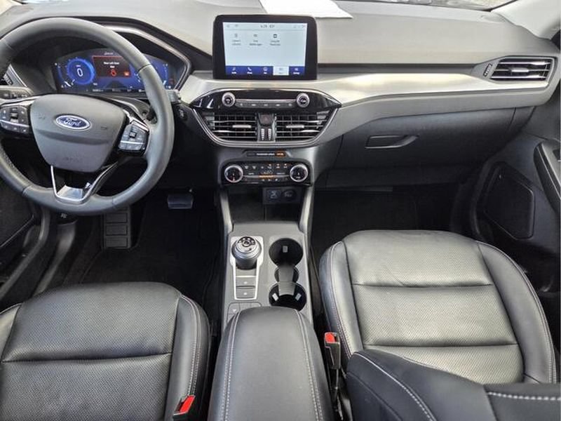 2022 Ford Escape Titanium - Photo 17