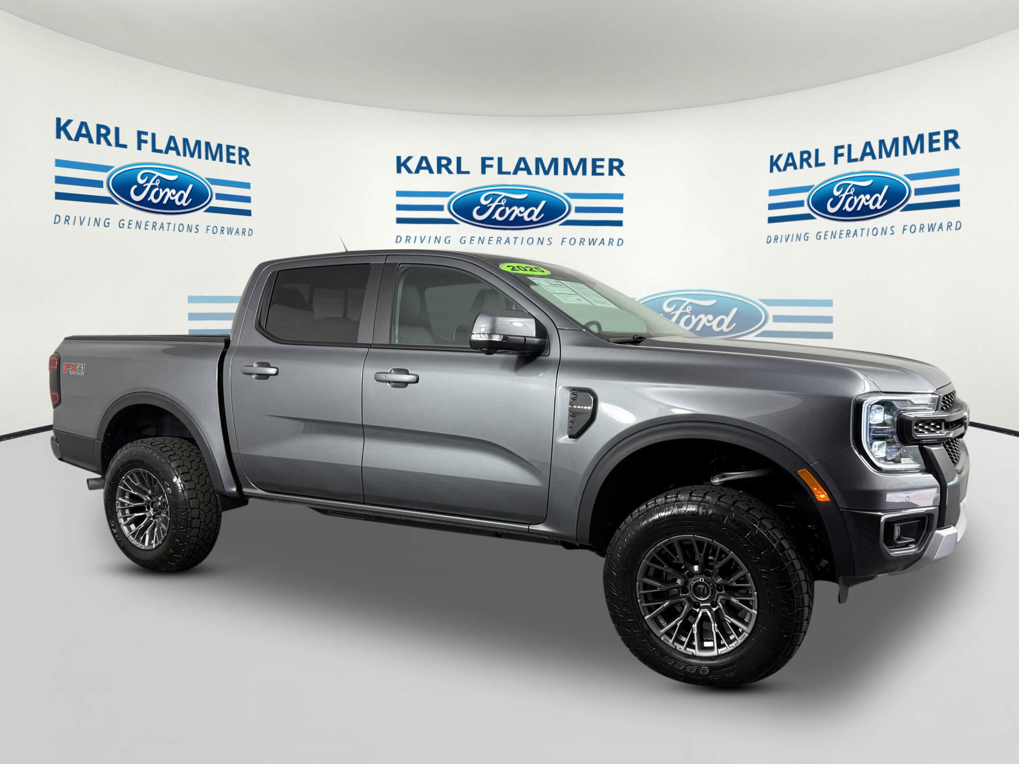 2025 Ford Ranger Lariat 4x4 SuperCrew 5' Box's photo