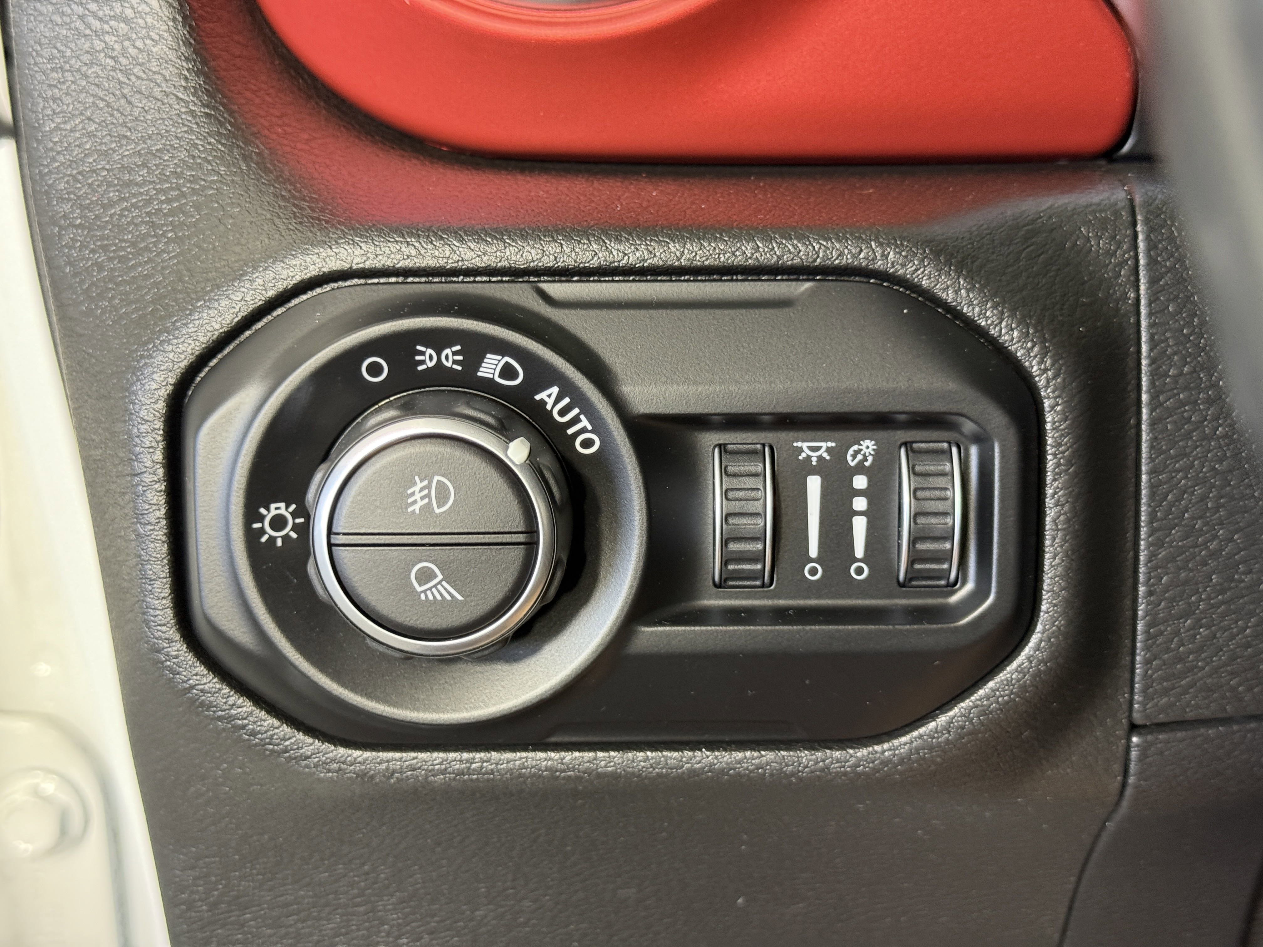2021 Jeep Gladiator Rubicon photo 9
