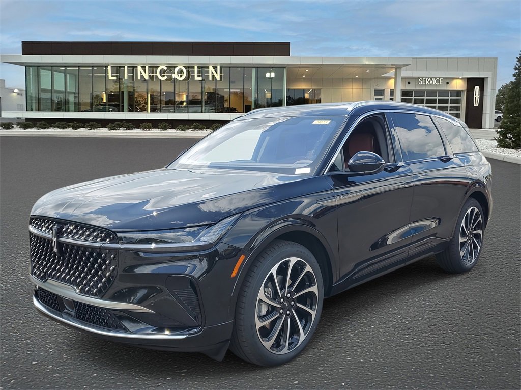 2025 Lincoln Nautilus Black Label photo 2