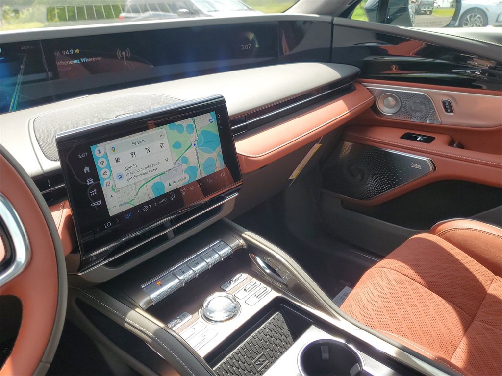 2025 Lincoln Nautilus Black Label photo 19