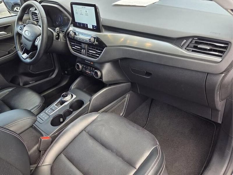 2022 Ford Escape Titanium - Photo 21