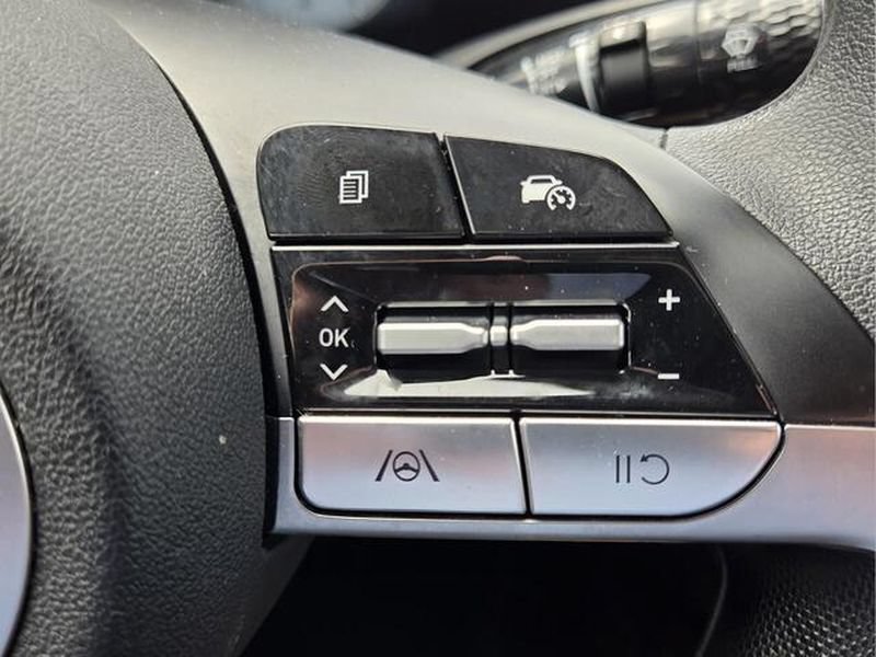 2024 Hyundai Elantra SEL - Photo 32