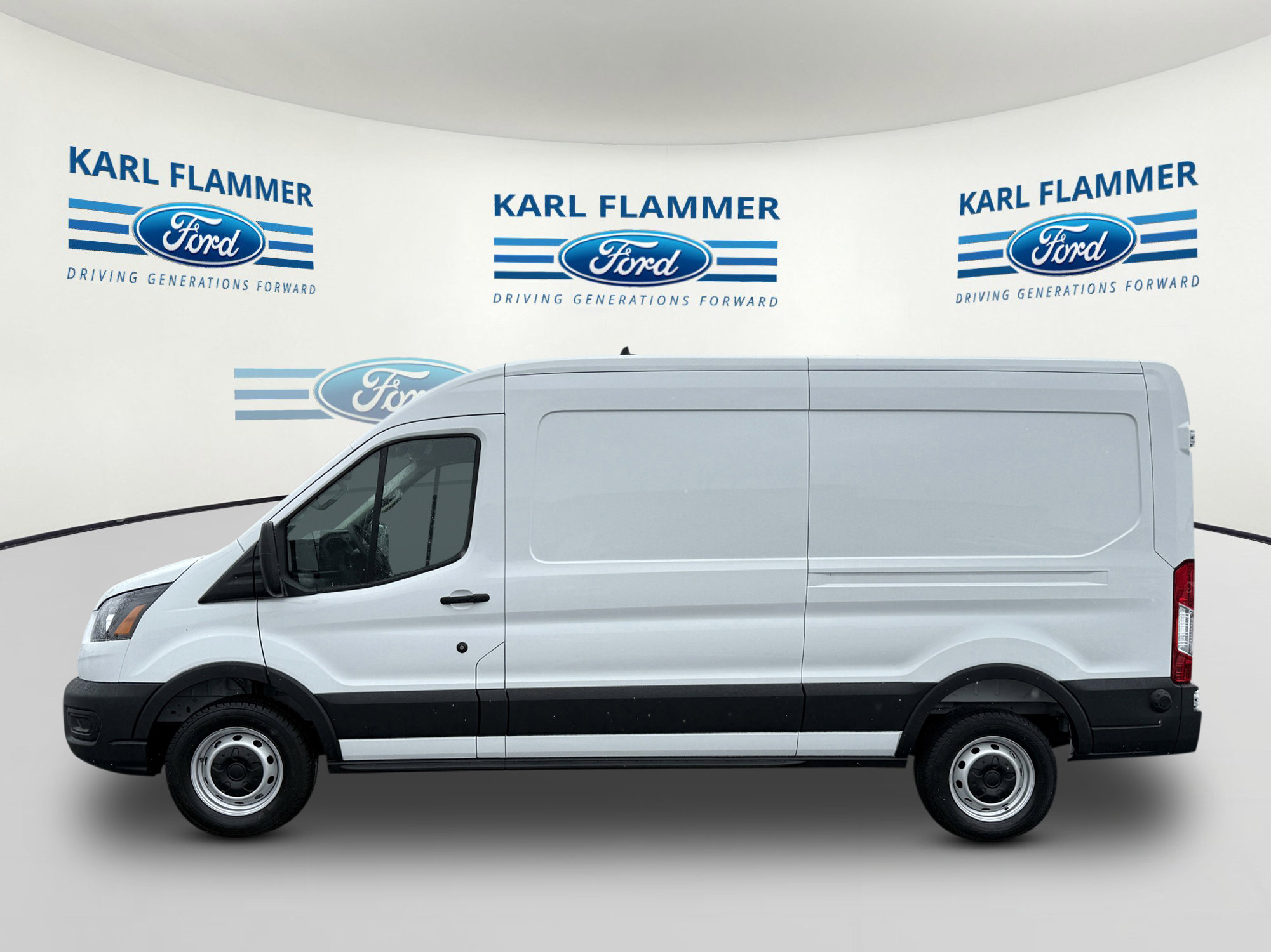 2025 Ford Transit Cargo Van photo 4
