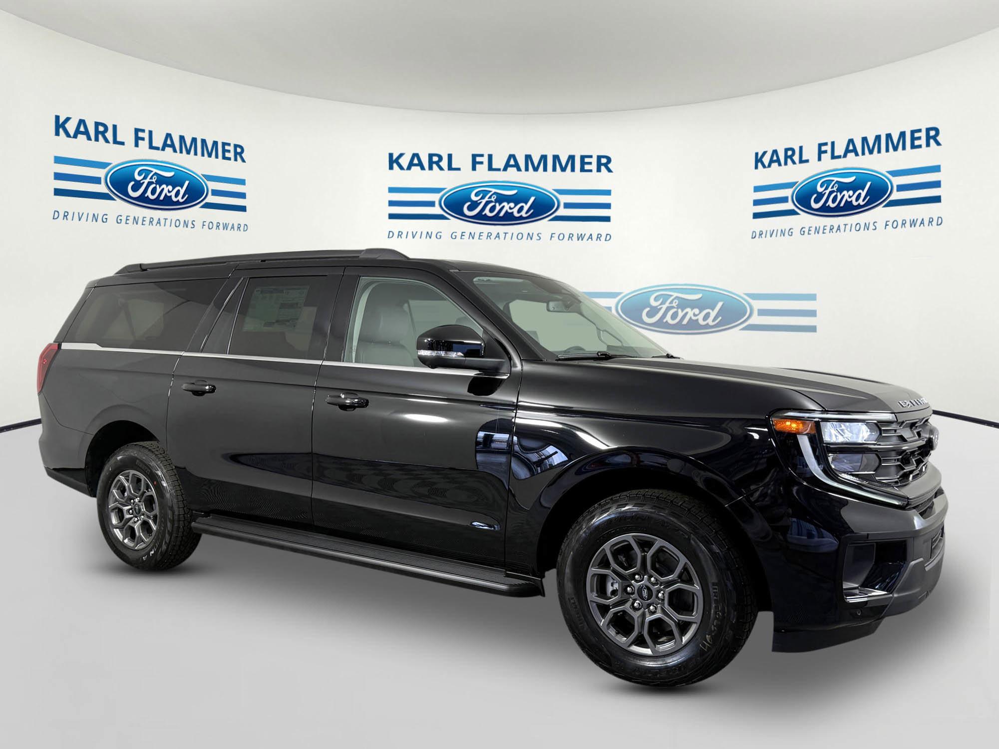 2026 Ford Expedition Active MAX's photo