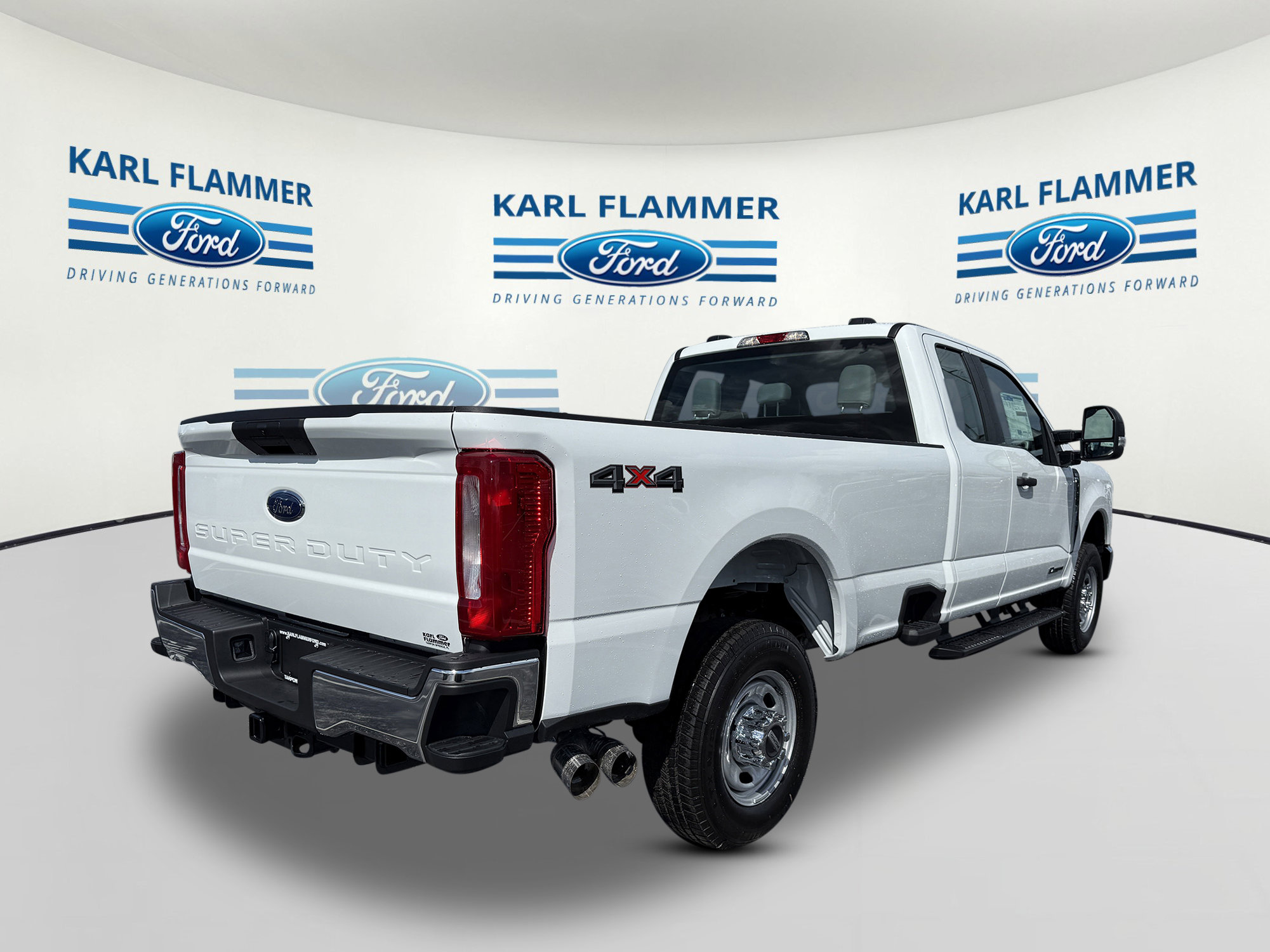 2025 Ford F-350 XL photo 3