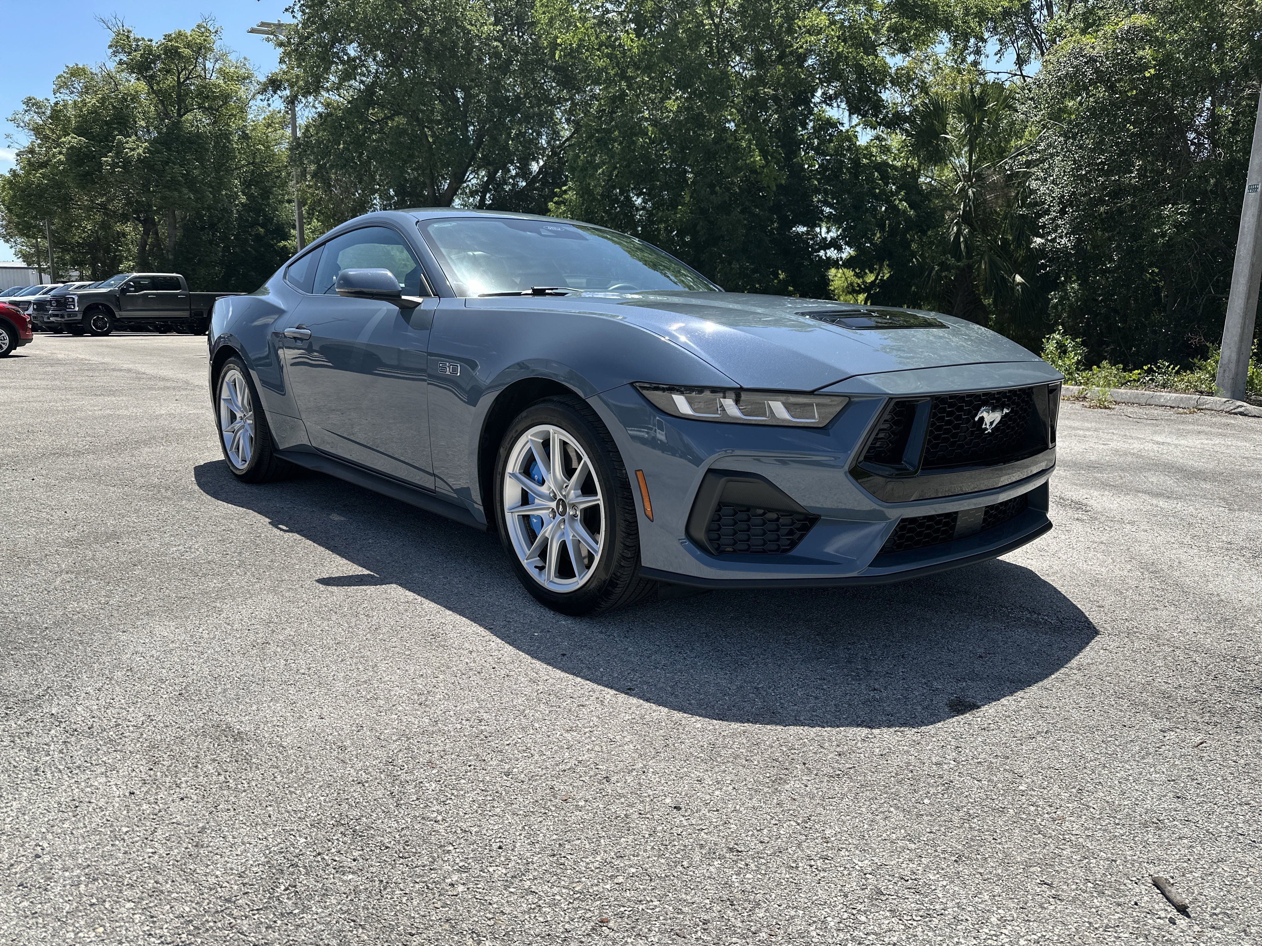 Used 2024 Ford Mustang GT Premium with VIN 1FA6P8CF7R5406075 for sale in Dade City, FL