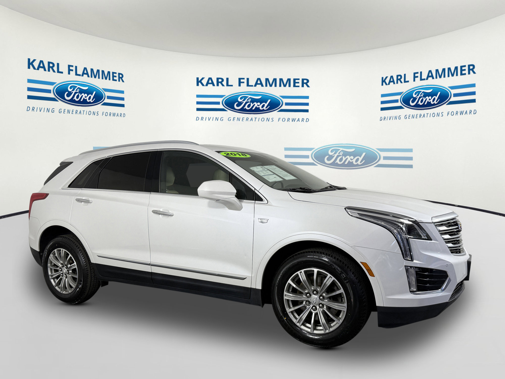 Used 2018 Cadillac XT5 Luxury with VIN 1GYKNDRS0JZ232028 for sale in Tarpon Springs, FL