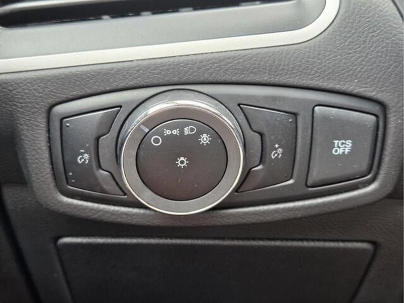 2023 Ford Edge SEL - Photo 29