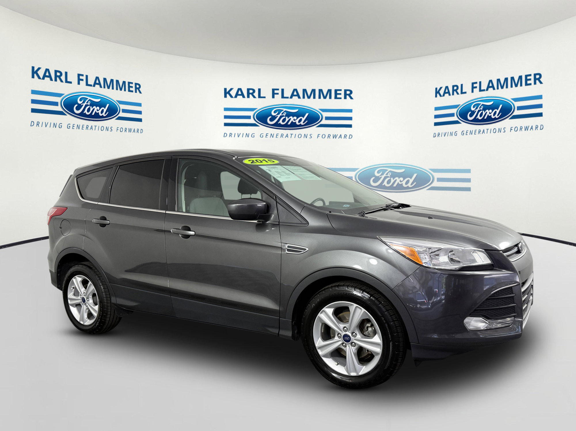 Used 2015 Ford Escape SE with VIN 1FMCU0G7XFUB88821 for sale in Tarpon Springs, FL