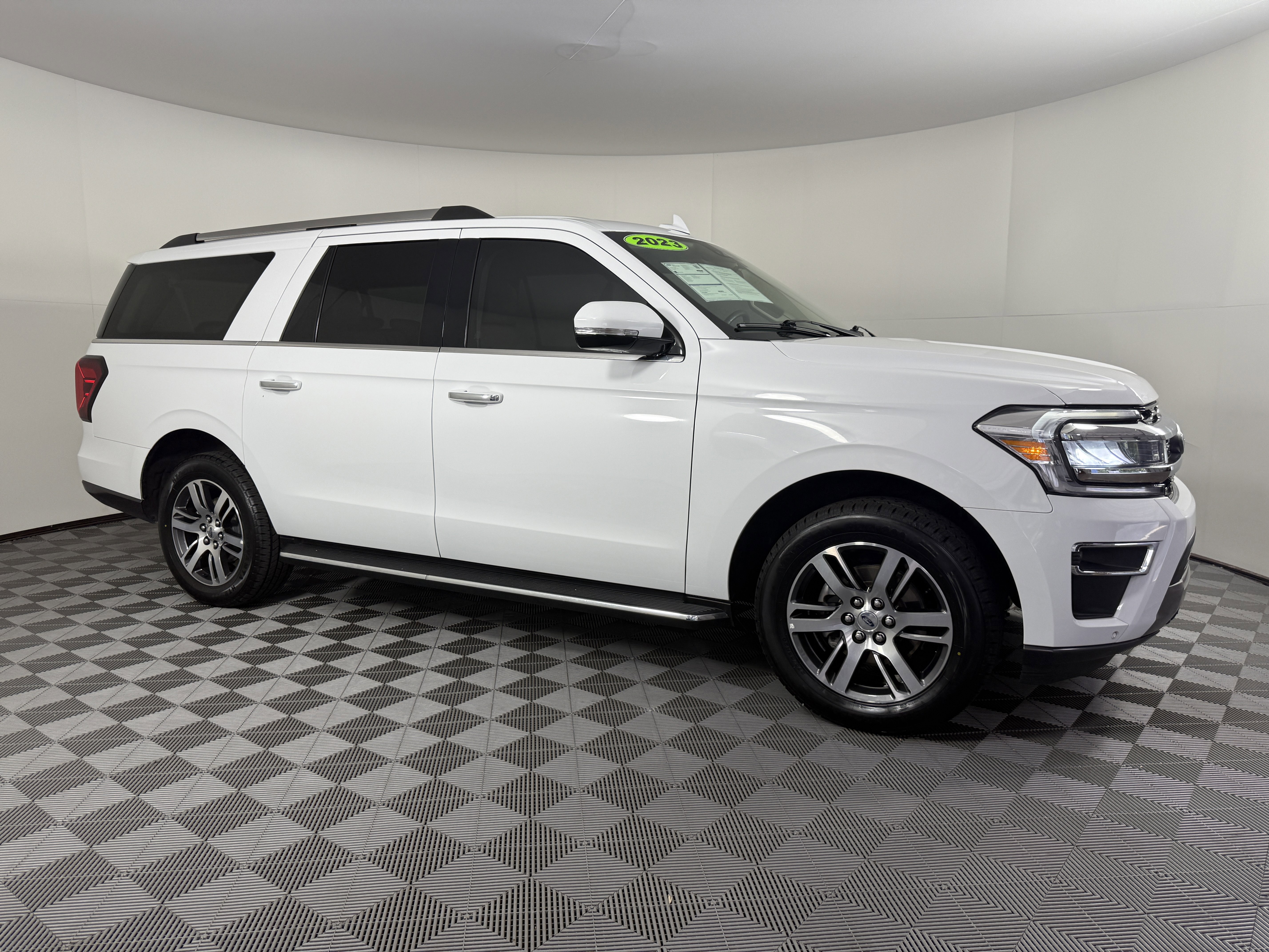 2023 Ford Expedition Limited MAX 4x4's photo
