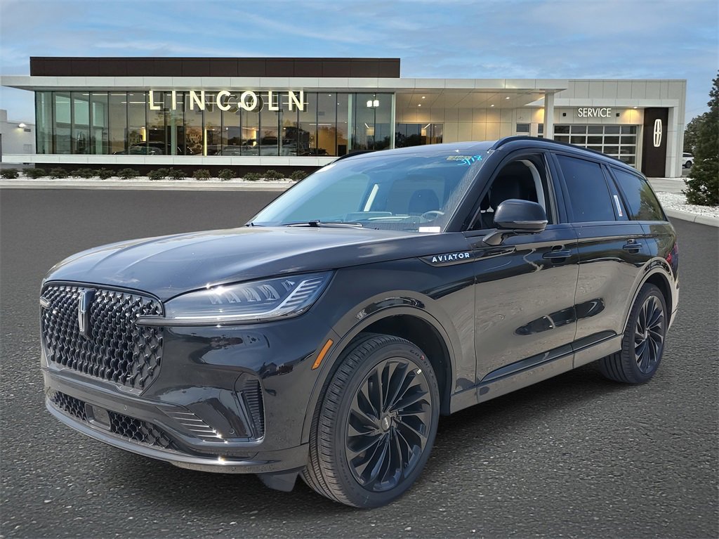 2025 Lincoln Aviator Reserve photo 2