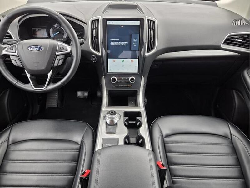 2023 Ford Edge SEL - Photo 16