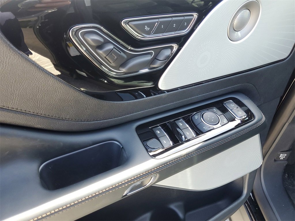 2025 Lincoln Aviator Reserve photo 16