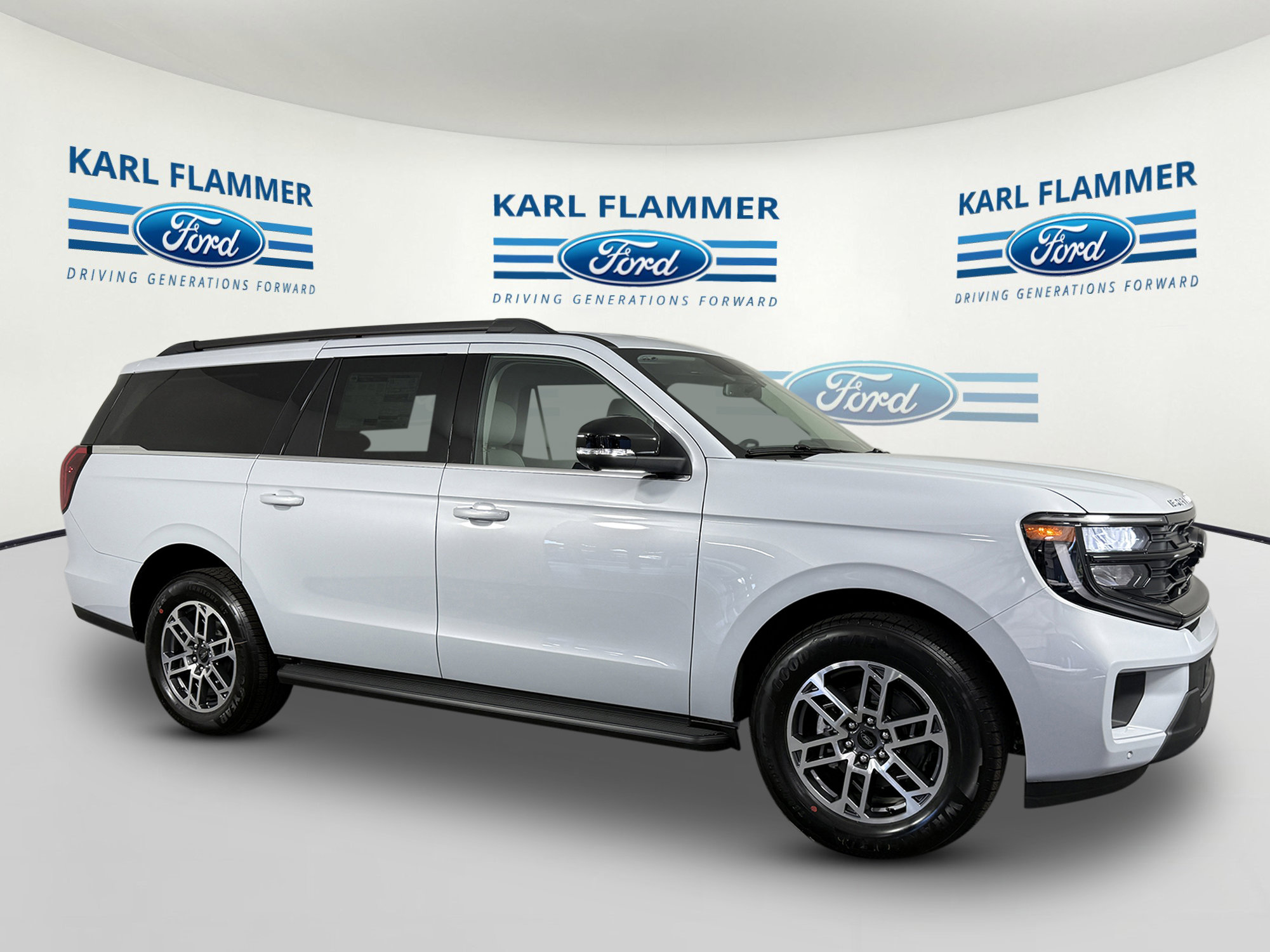 2026 Ford Expedition Active MAX's photo