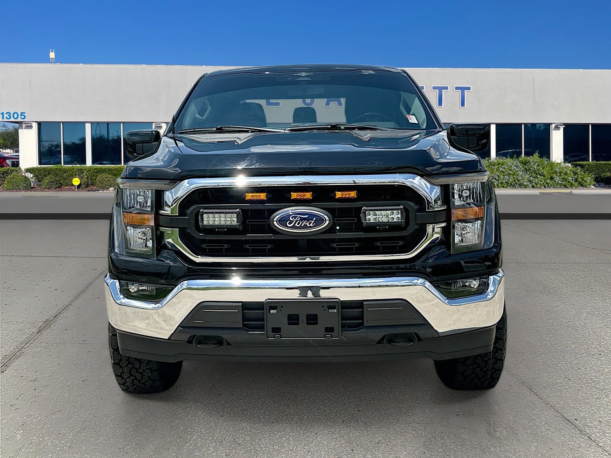 Used 2023 Ford F-150 XLT with VIN 1FTFW1E53PFB70640 for sale in Dade City, FL