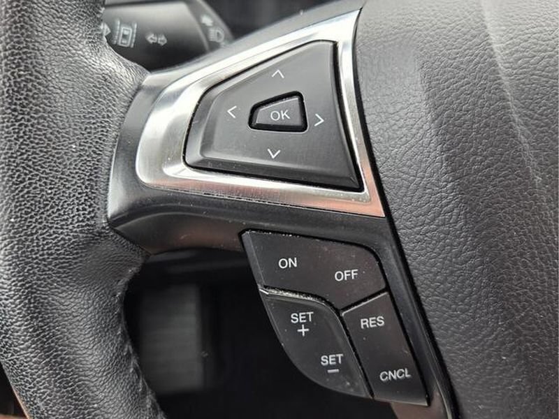 2023 Ford Edge SEL - Photo 32
