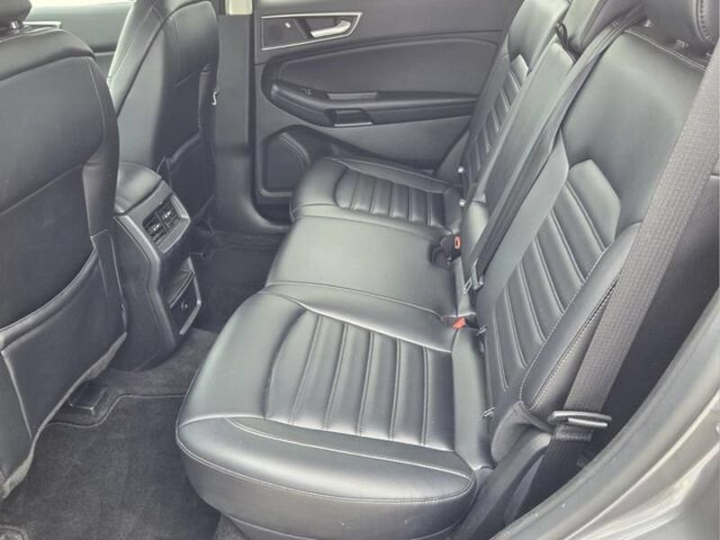 2023 Ford Edge SEL - Photo 13