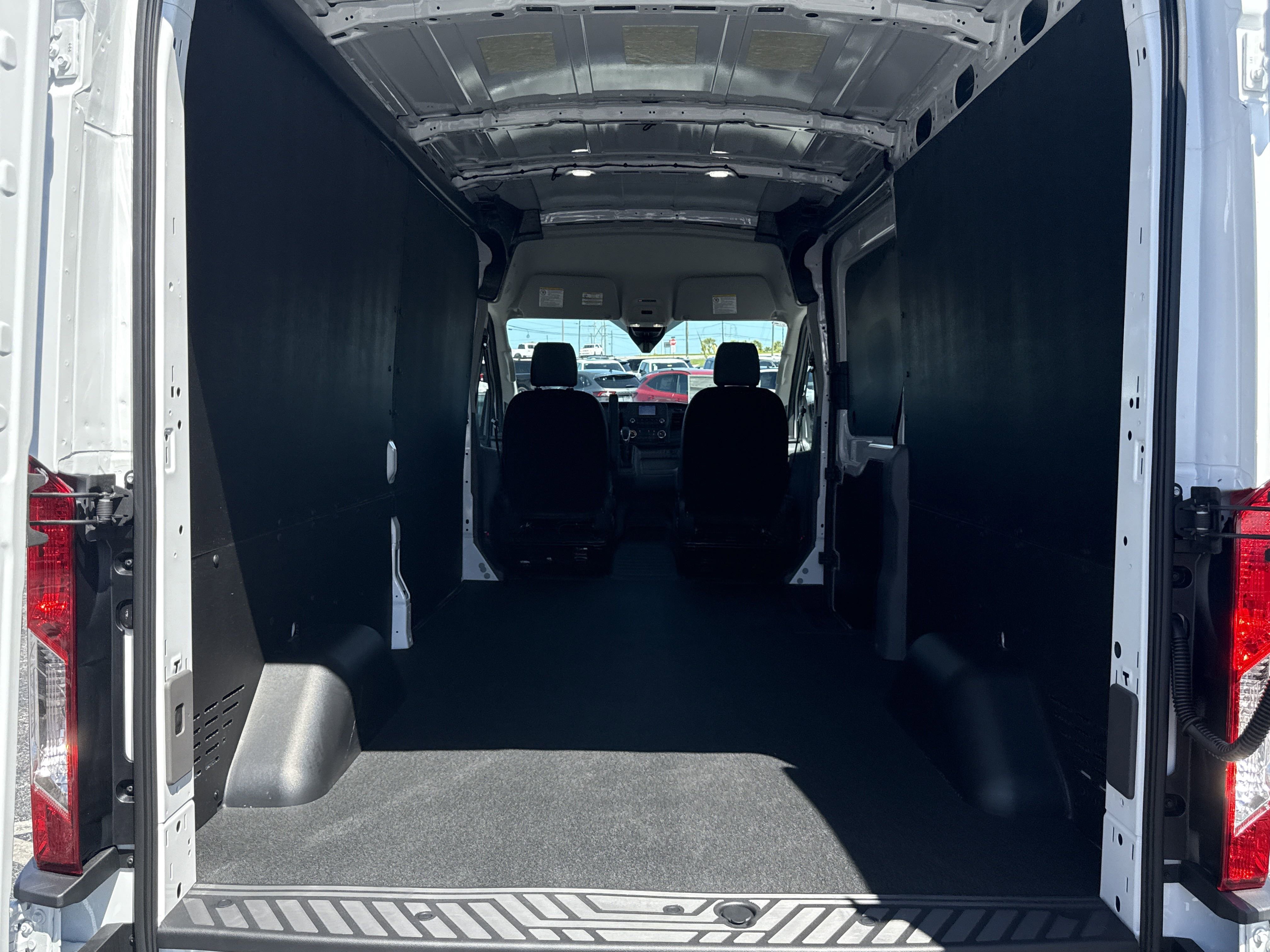 2025 Ford Transit Cargo Van photo 8