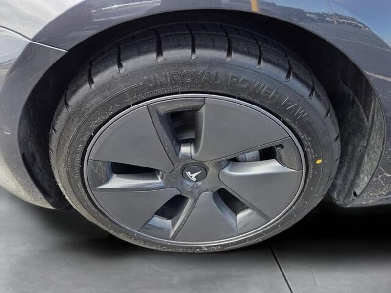 2021 Tesla Model 3 Base - Photo 11