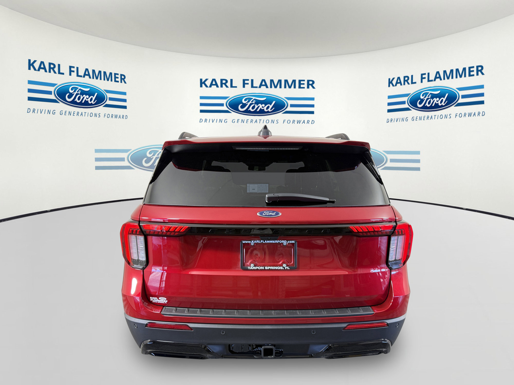 2026 Ford Explorer ST-Line photo 4