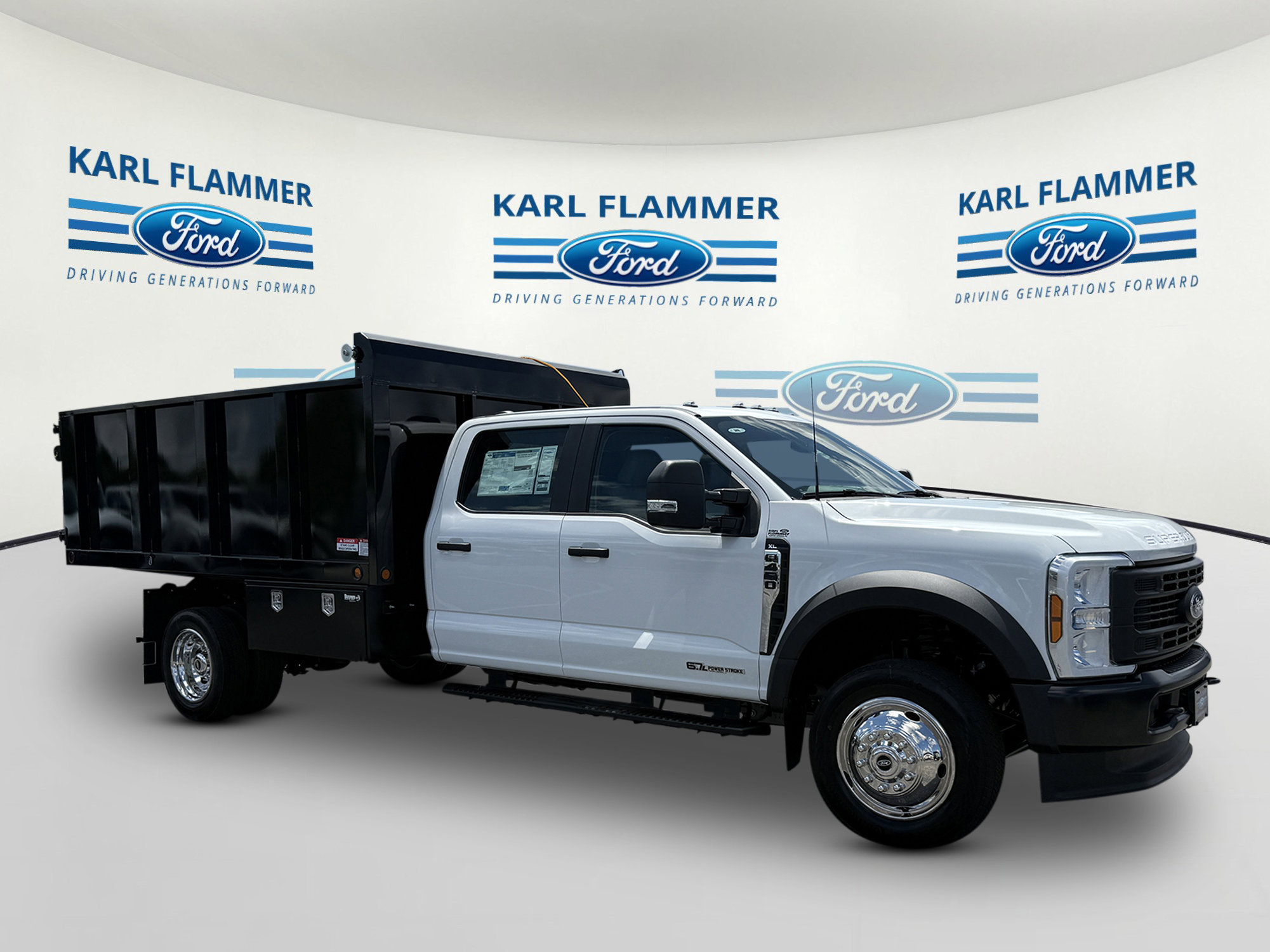 2026 Ford F-450 XL Crew Cab 203-In DRW's photo