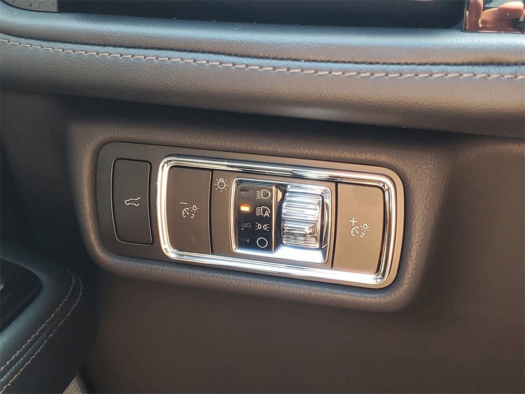 2025 Lincoln Aviator Reserve photo 27