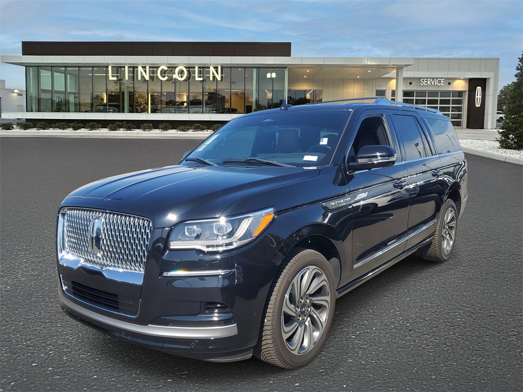 Used 2023 Lincoln Navigator Reserve L with VIN 5LMJJ3LG6PEL04418 for sale in Dade City, FL