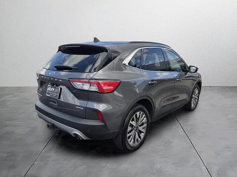 2022 Ford Escape Titanium - Photo 8