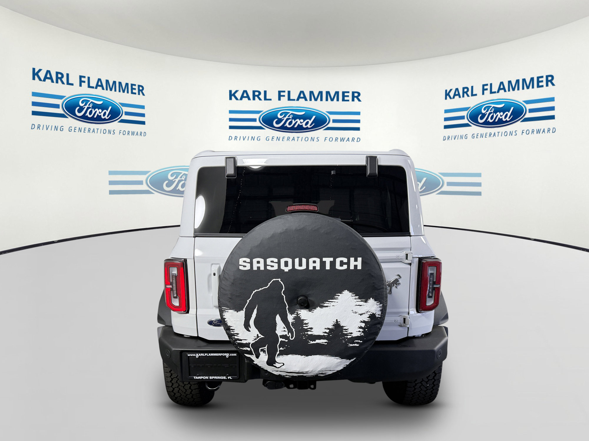 2025 Ford Bronco Outer Banks photo 4