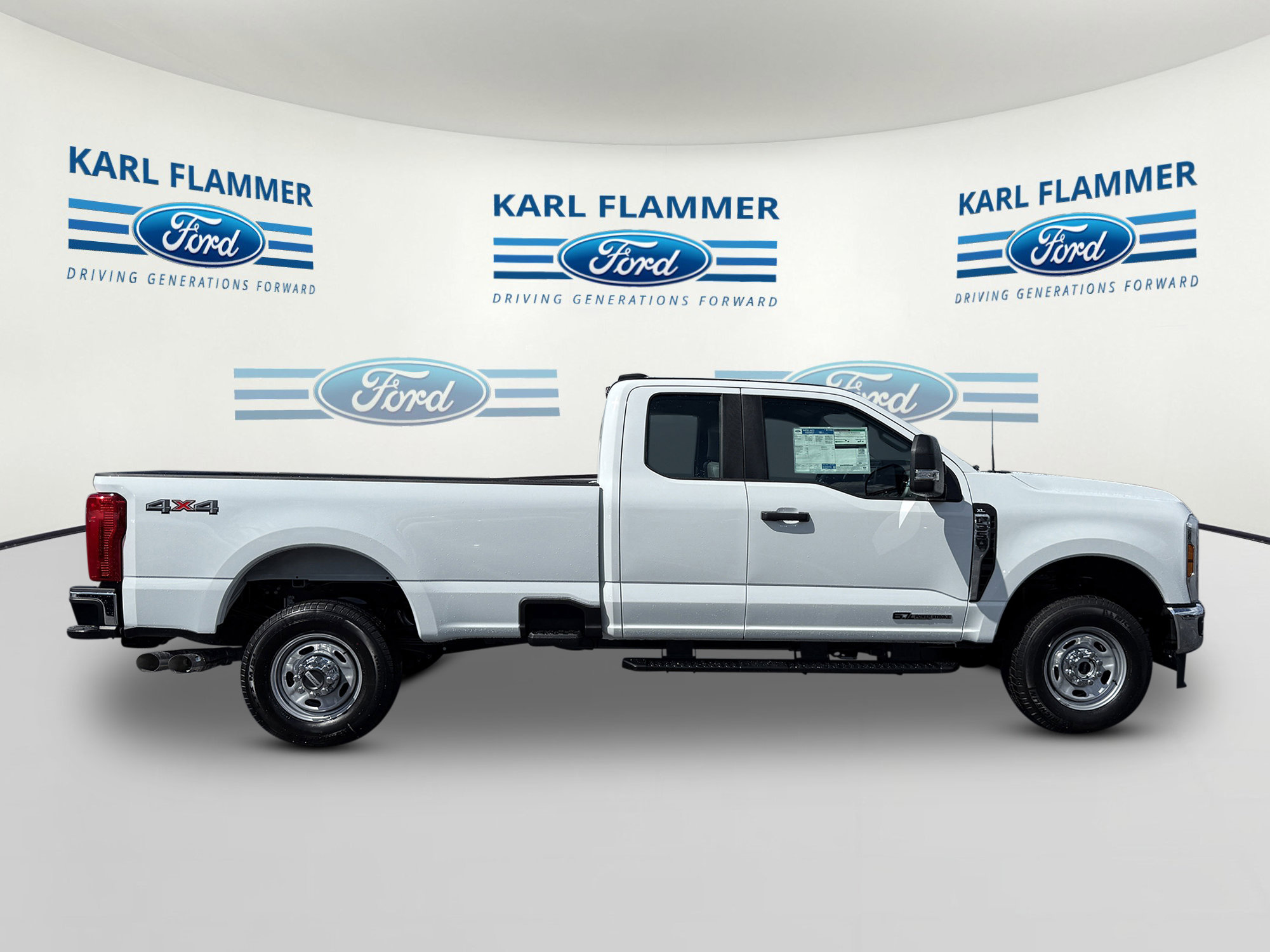 2025 Ford F-350 XL photo 2