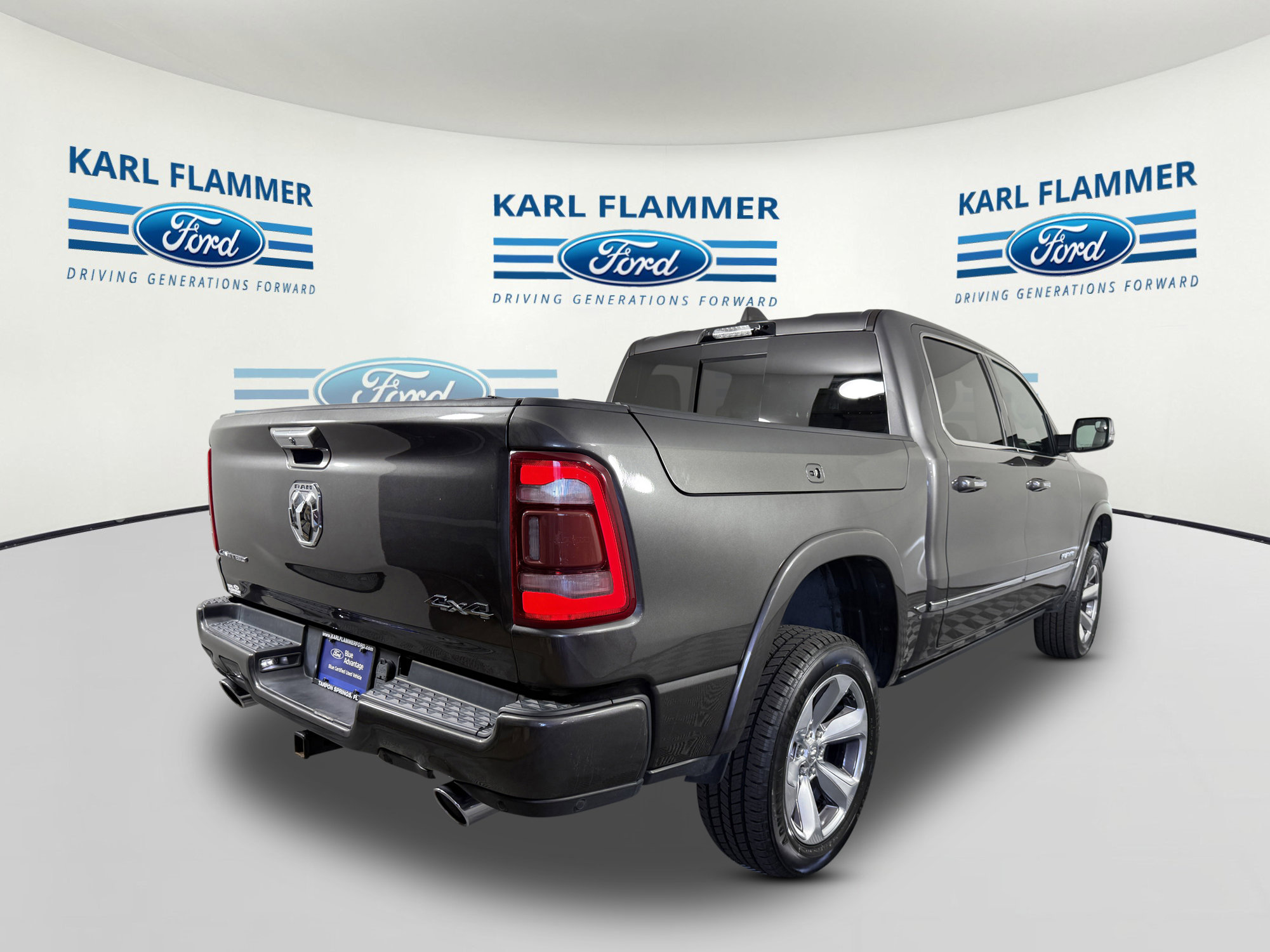 2021 Ram 1500 Limited photo 2