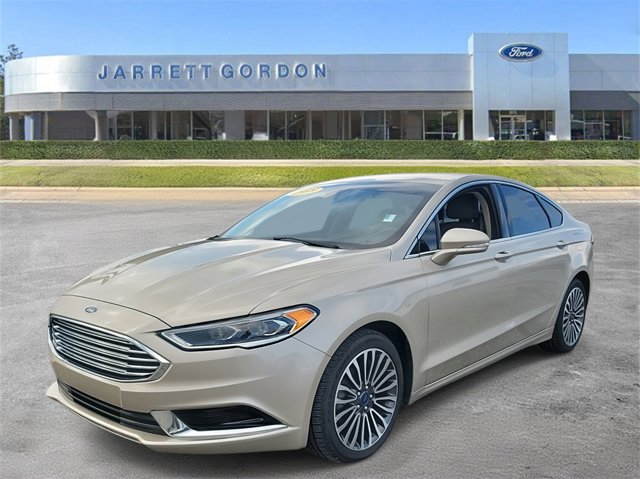 Used 2018 Ford Fusion SE with VIN 3FA6P0HD8JR166531 for sale in Winter Haven, FL