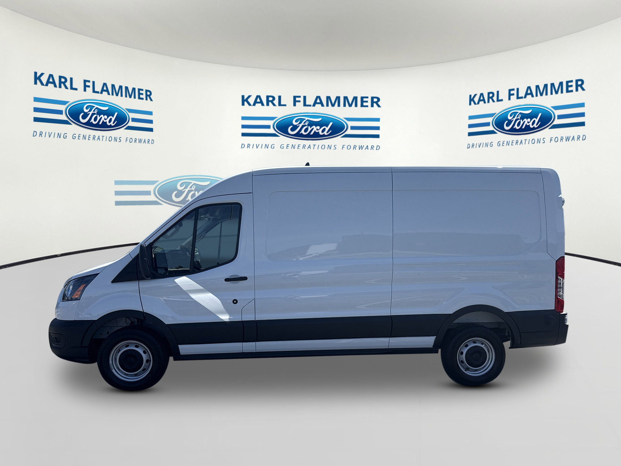 2025 Ford Transit Cargo Van photo 5