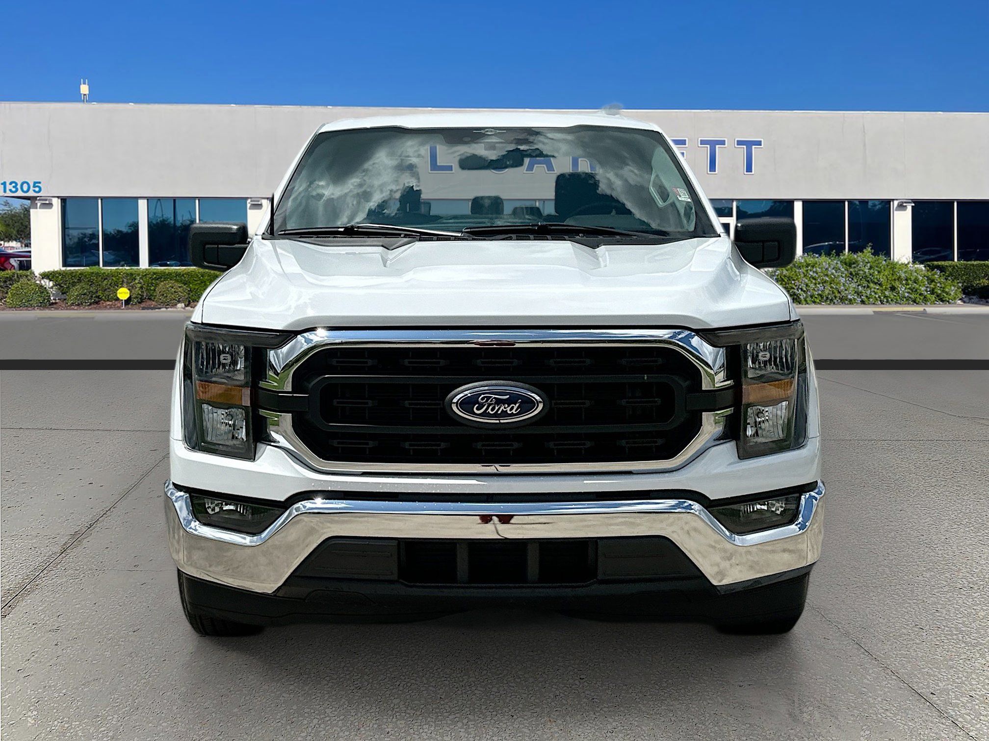 Used 2023 Ford F-150 XLT with VIN 1FTEW1C88PFC99806 for sale in Dade City, FL