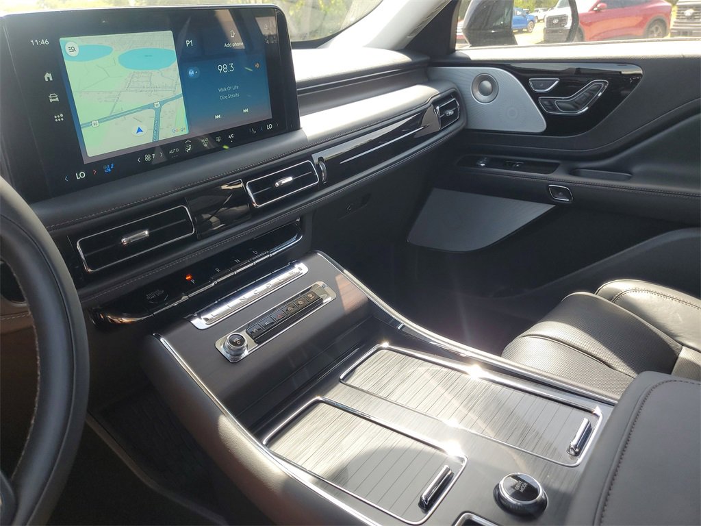 2025 Lincoln Aviator Reserve photo 20