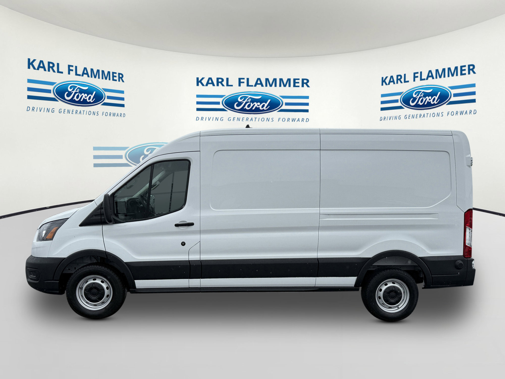 2025 Ford Transit Cargo Van photo 5