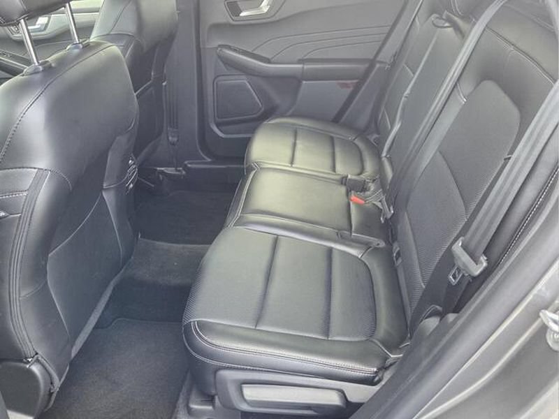 2022 Ford Escape Titanium - Photo 14